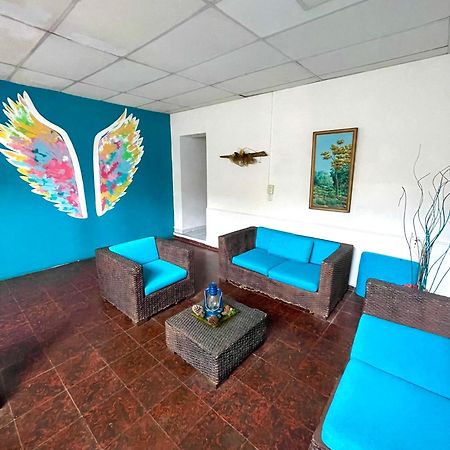 Hotel Y Cafe Ixmati Suchitoto Luaran gambar