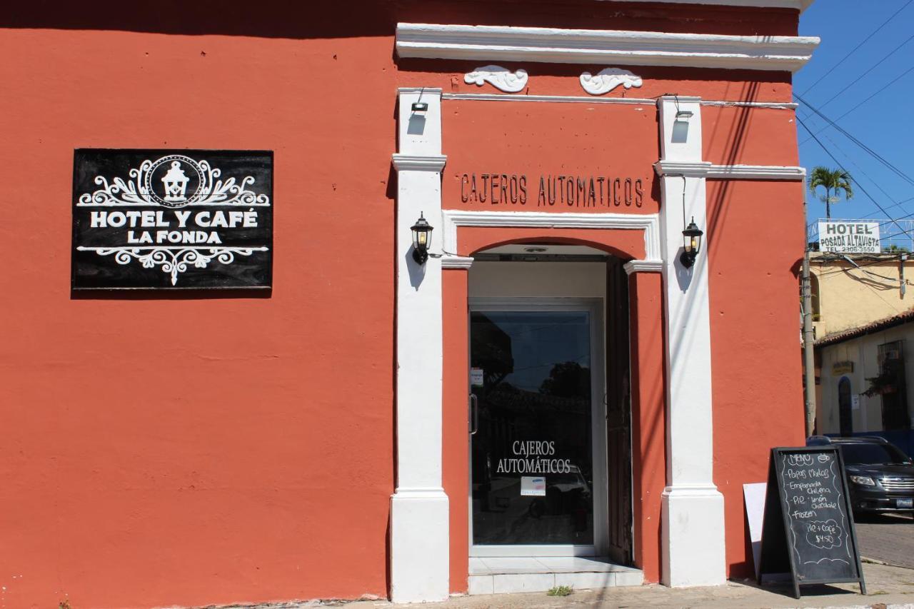 Hotel Y Cafe Ixmati Suchitoto Luaran gambar